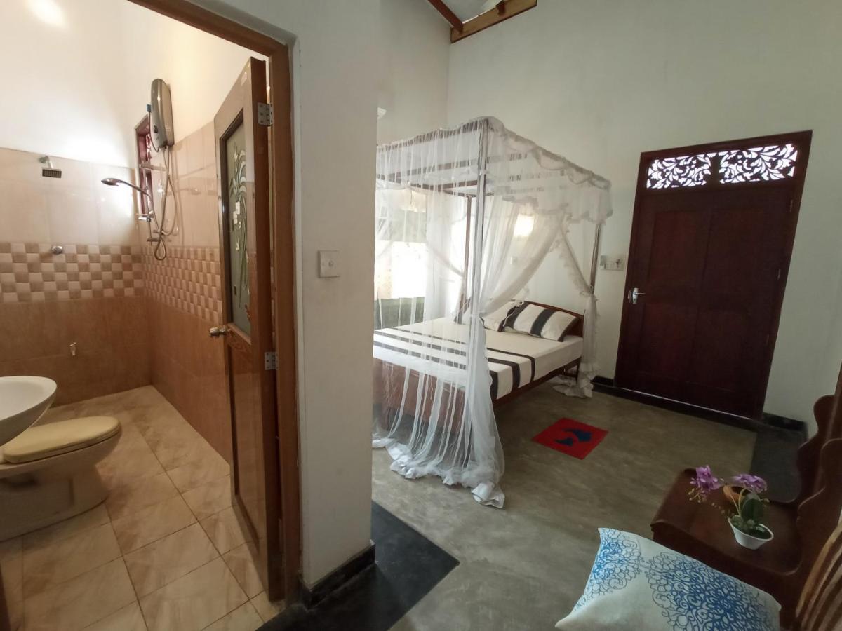 אונה ואטונה Bluebell Guest House מראה חיצוני תמונה