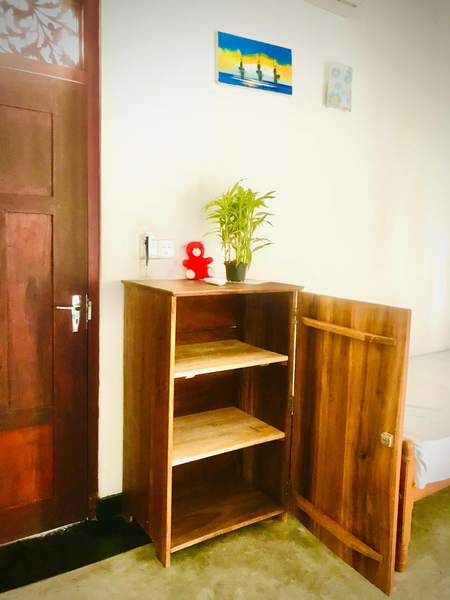 אונה ואטונה Bluebell Guest House מראה חיצוני תמונה